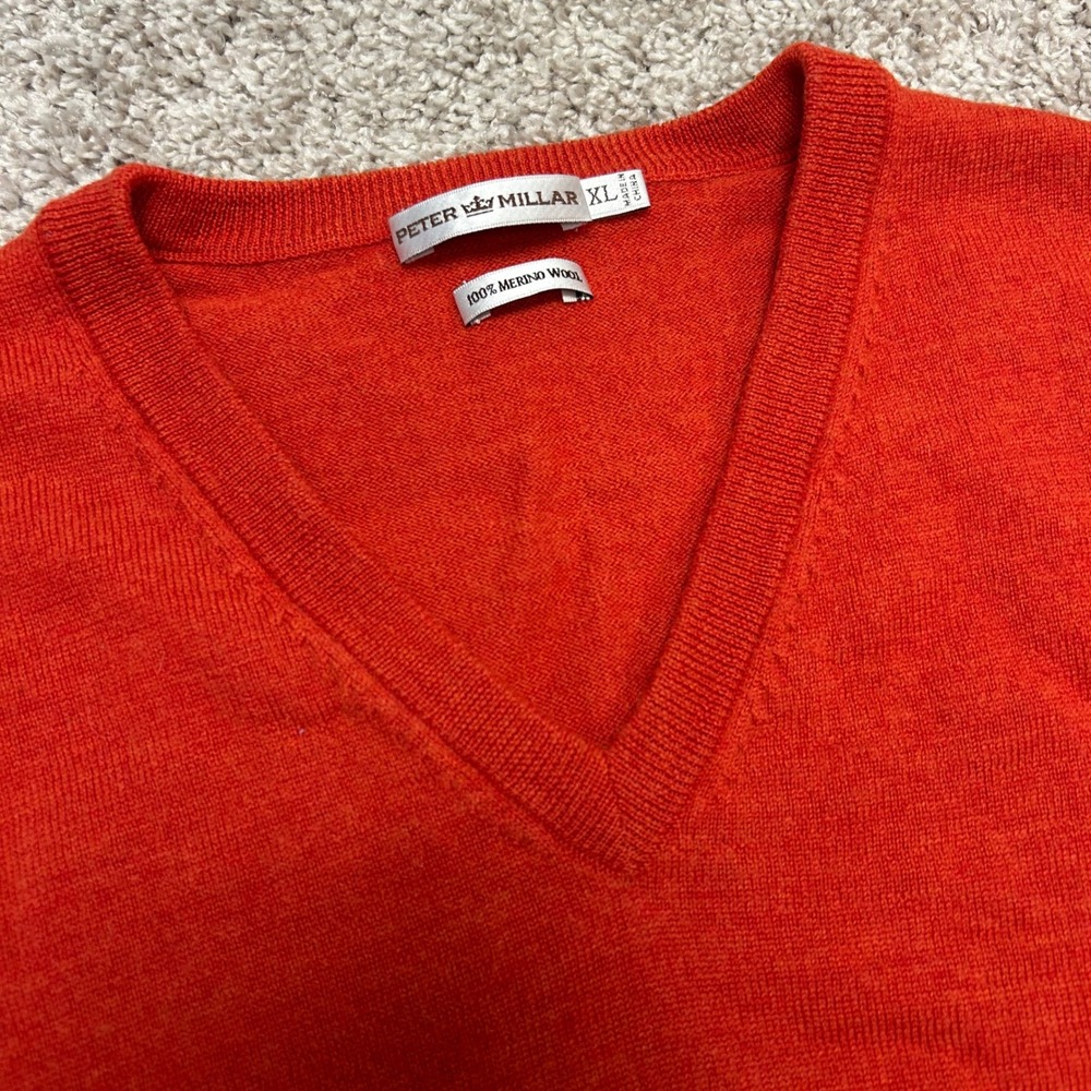 Peter Millar Men's XL 100%‎ Merino Wool V-Neck Pullover Sweater Orange Golf